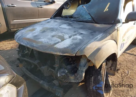 2021 Nissan Frontier Sv 4X4 z USA, uszkodzony, nr VIN 1N6ED0EBXMN702319